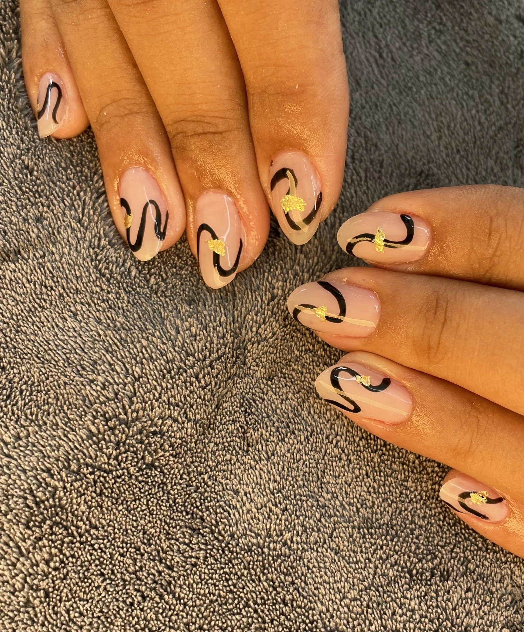 Manicura elegante para eventos especiales